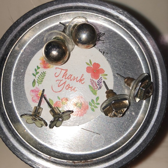 Bundle of studs - Picture 2 of 5